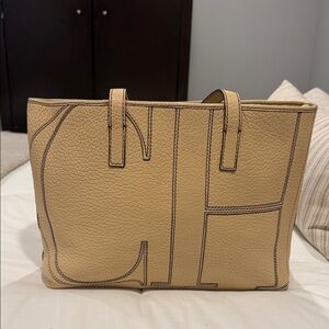 Carolina Herrera Beige Leather Tote